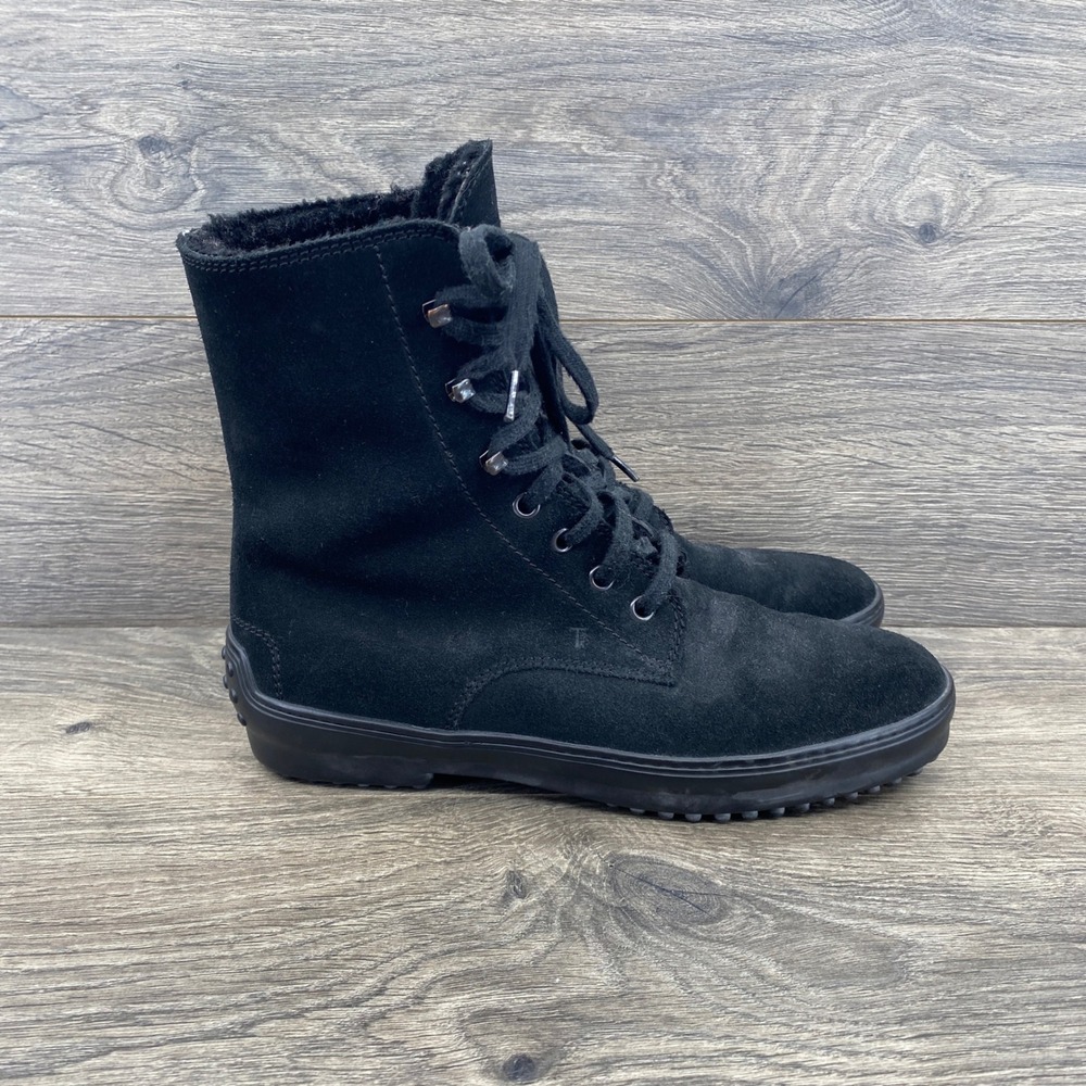Tod's Suede Combat Boots Womens 38.5 Black Faux Fur Lined Gommino Lug Sole
